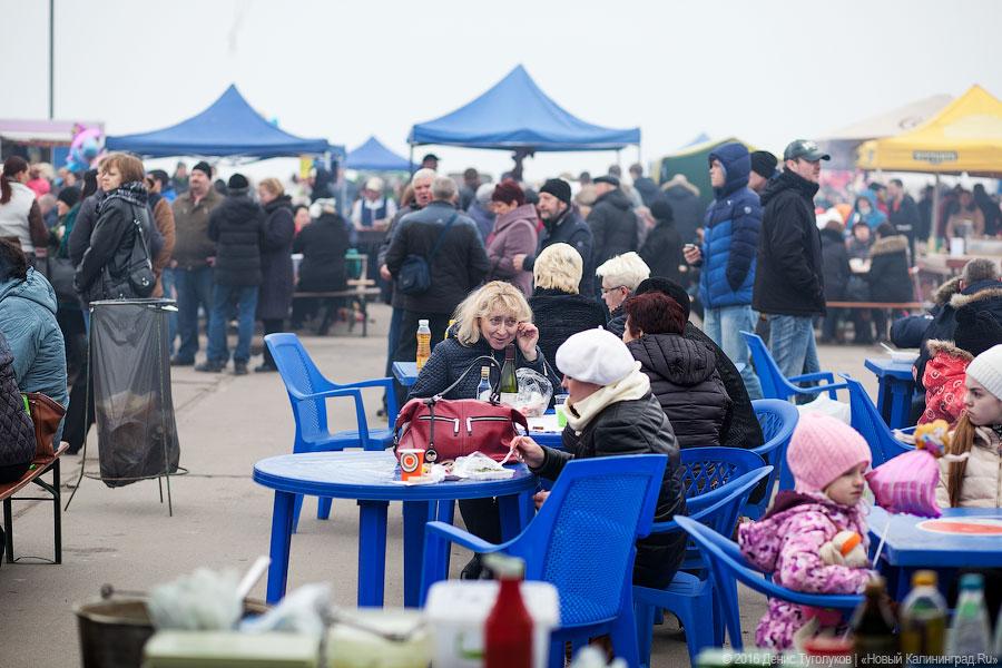Шашлычная путина: как прошел День салаки в Балтийске