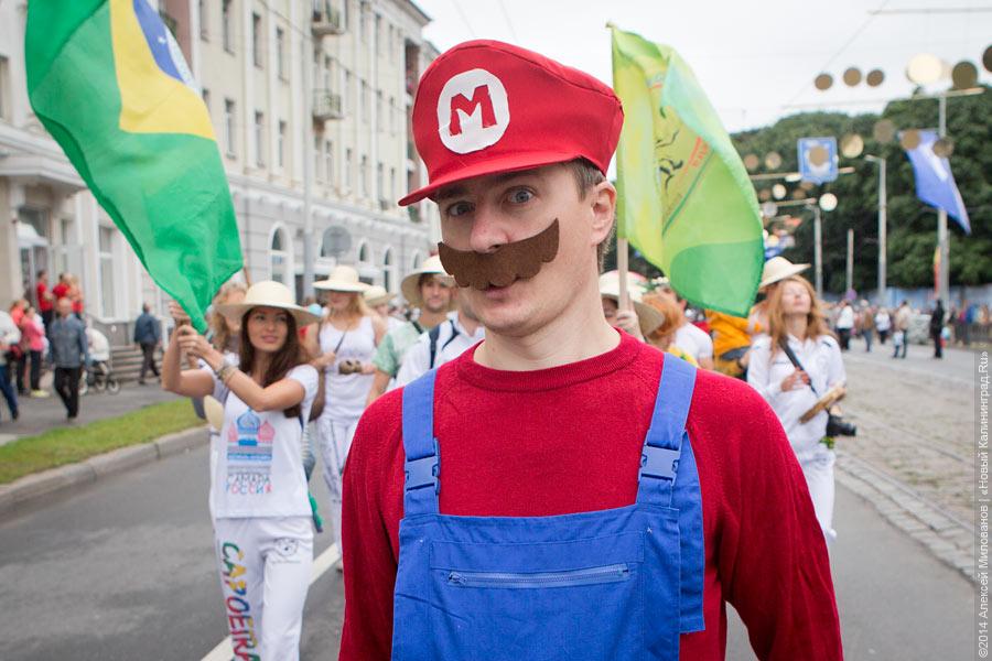 Не без Путина: шествие в честь Дня города в Калининграде