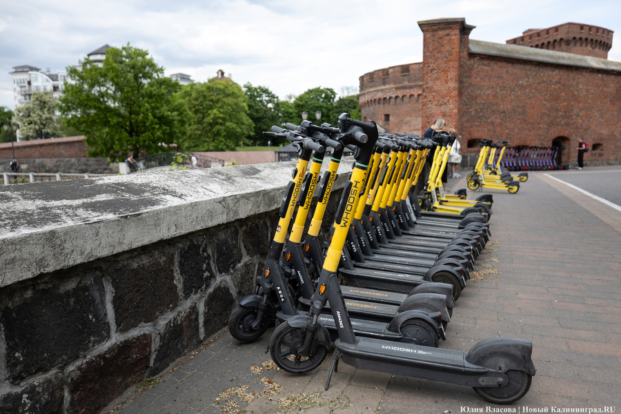 «Это просто бардак, это надо исправлять»: как власти обсуждали судьбу самокатов