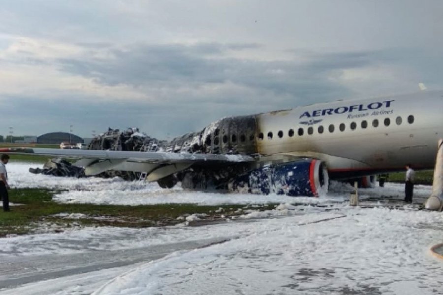 Командиру экипажа сгоревшего в «Шереметьево» SSJ-100 предъявлено обвинение