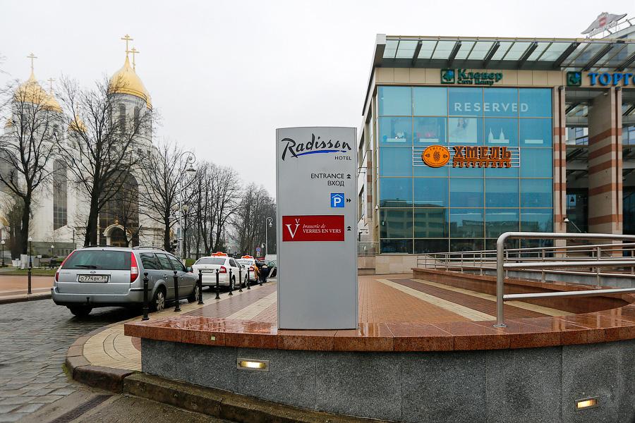 Когда некуда деваться от эвакуатора: обзор цен на платных паркингах в центре Калининграда