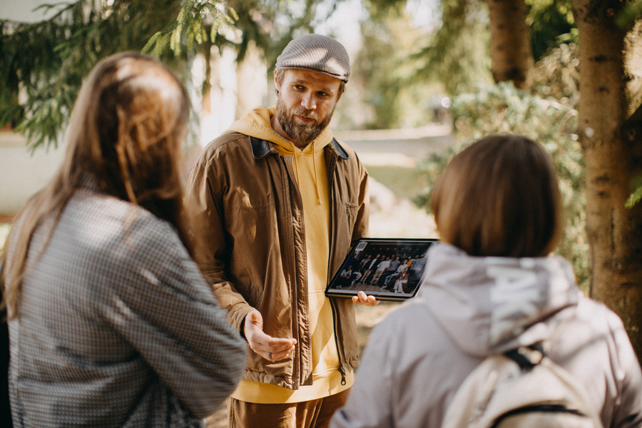 Социальная ловушка: как немецкий дом в Суходолье превратили в резиденцию для уличных художников (фото)