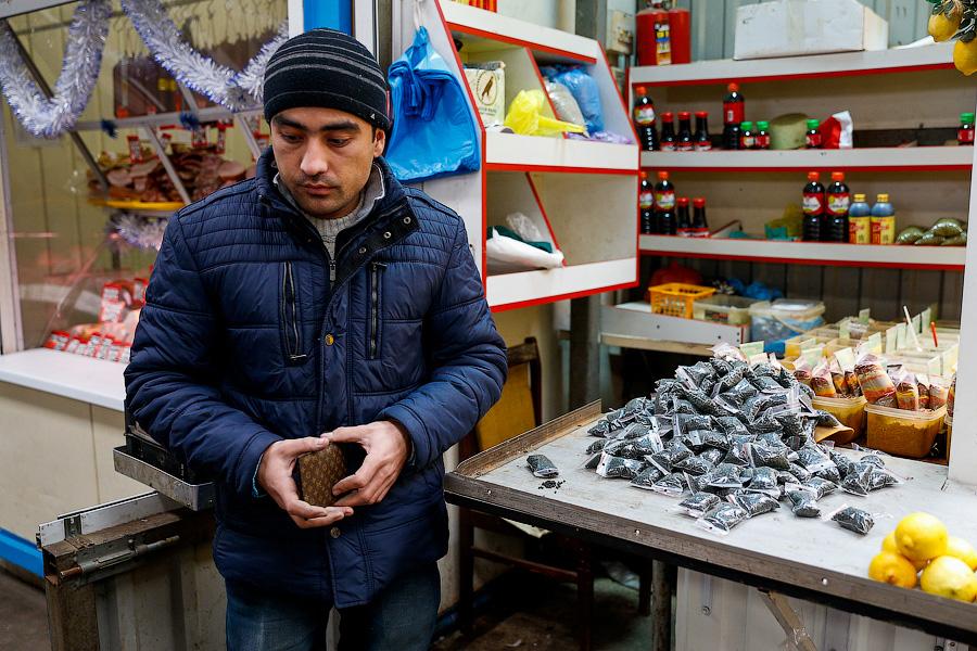 Нелегалы и хипстеры: в Калининграде прошел рейд по поимке мигрантов