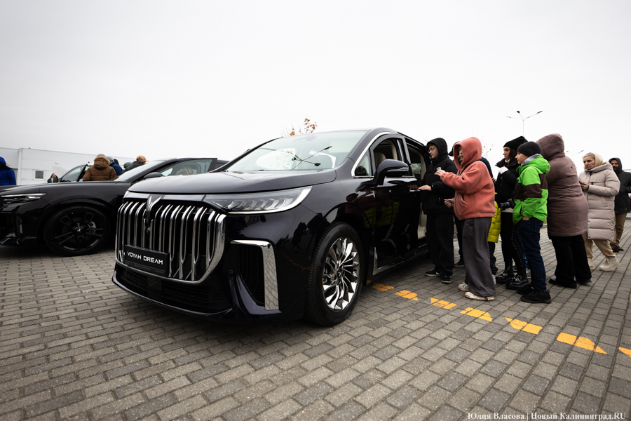 «Заправка» — до часа ожидания: как выглядят хабы для зарядки электромобилей (фото)