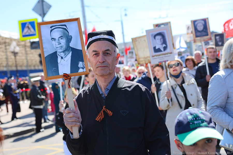 «Бессмертный полк» вернулся в Калининград спустя два года пандемии. Вот как это было (фото)