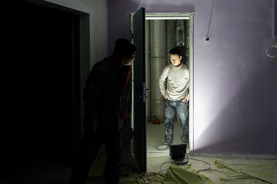 Из-за отключения света в Калининграде более 10 человек застряли в лифтах