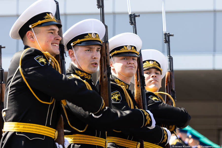 Парад Победы в Калининграде 9 мая (фоторепортаж)