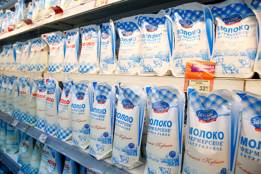 «Залесский фермер» не может вывезти упаковку для творога из Польши