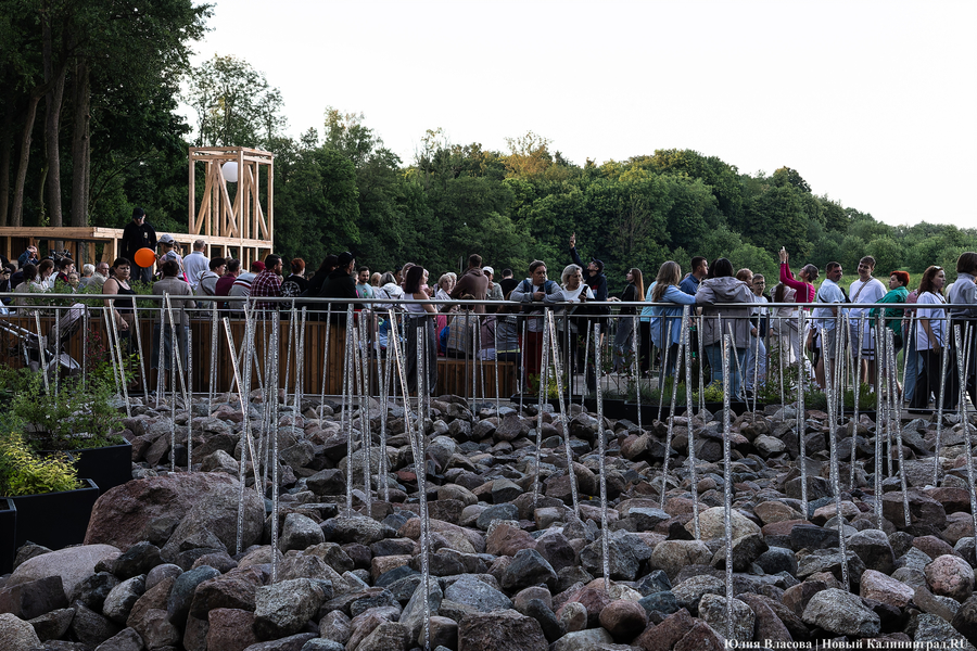 Яркая точка притяжения: как в Гурьевске открывали «Парк света» (фото)