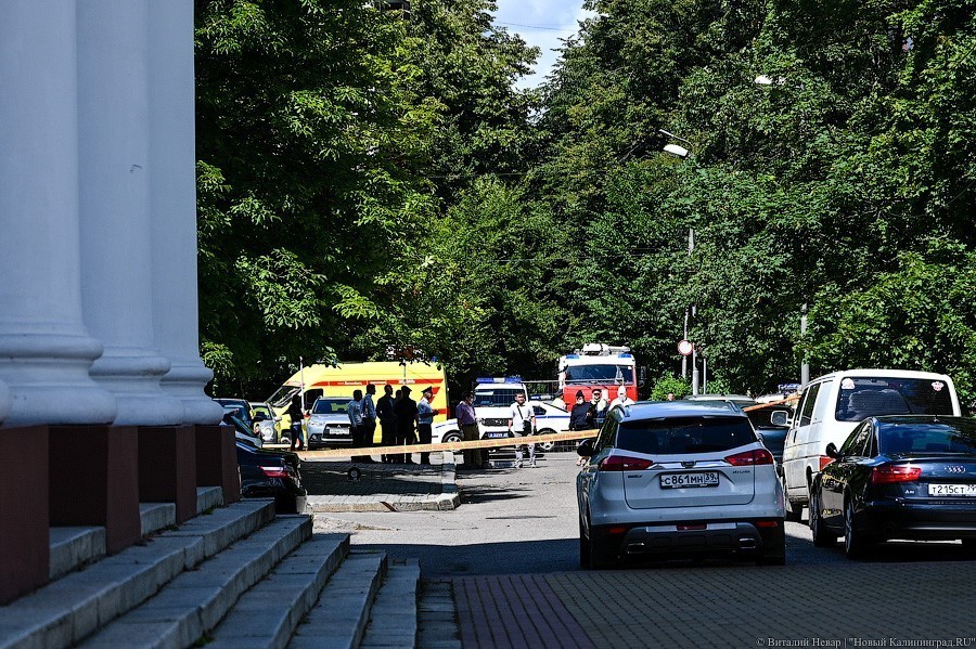 «Мне сказочно повезло»: монолог калининградки, обнаружившей мину возле драмтеатра