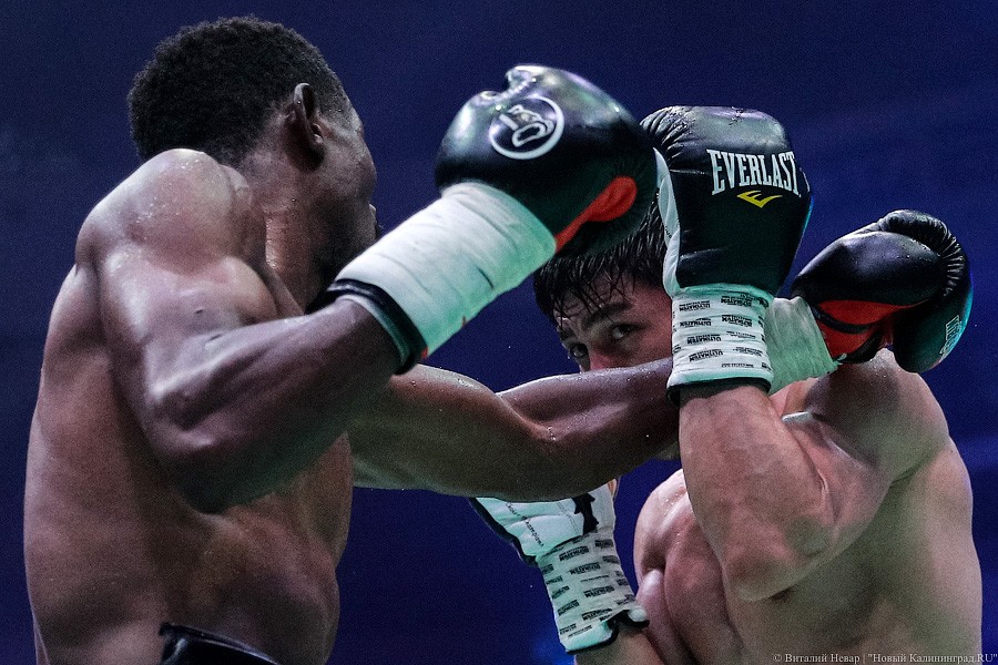 Раздельным решением судей: Чухаджян взял титул WBA International в Калининграде