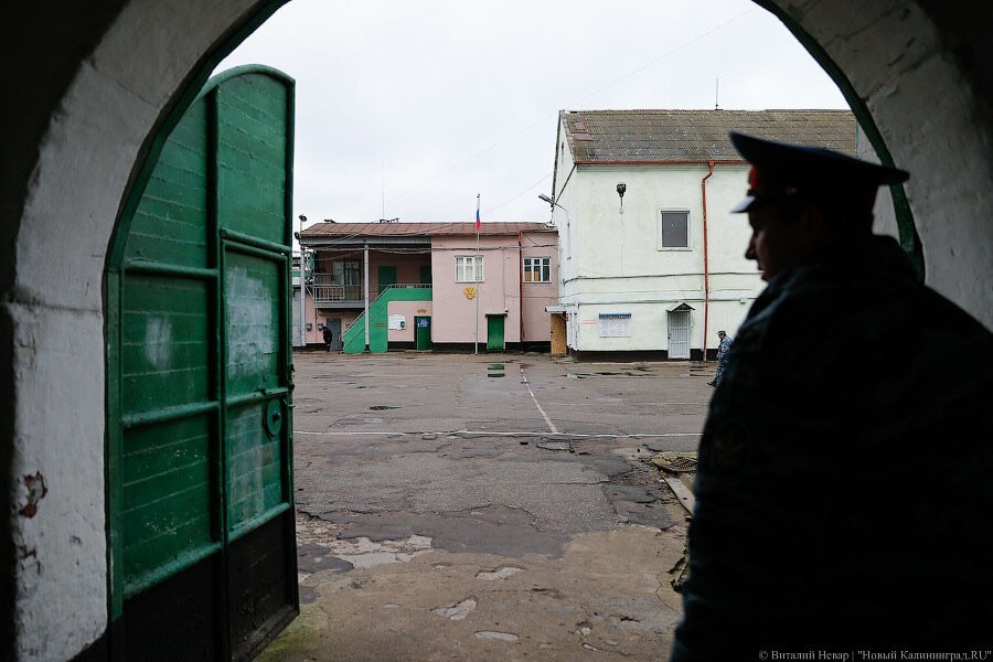 В Калининград этапировали обвиняемую в госизмене местную жительницу и ее мужа