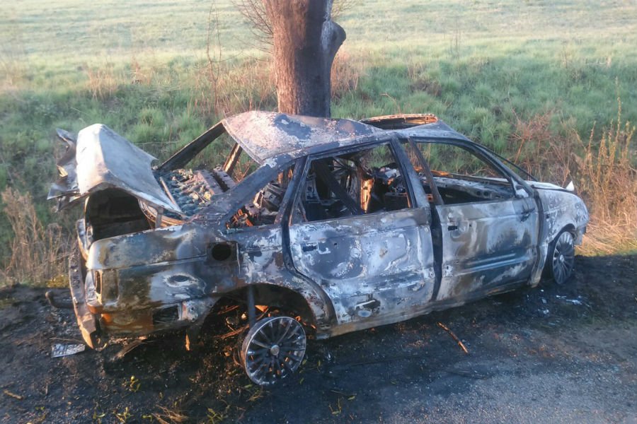 В пятницу в Правдинском районе погиб водитель «Фольксвагена Пассата» (фото)