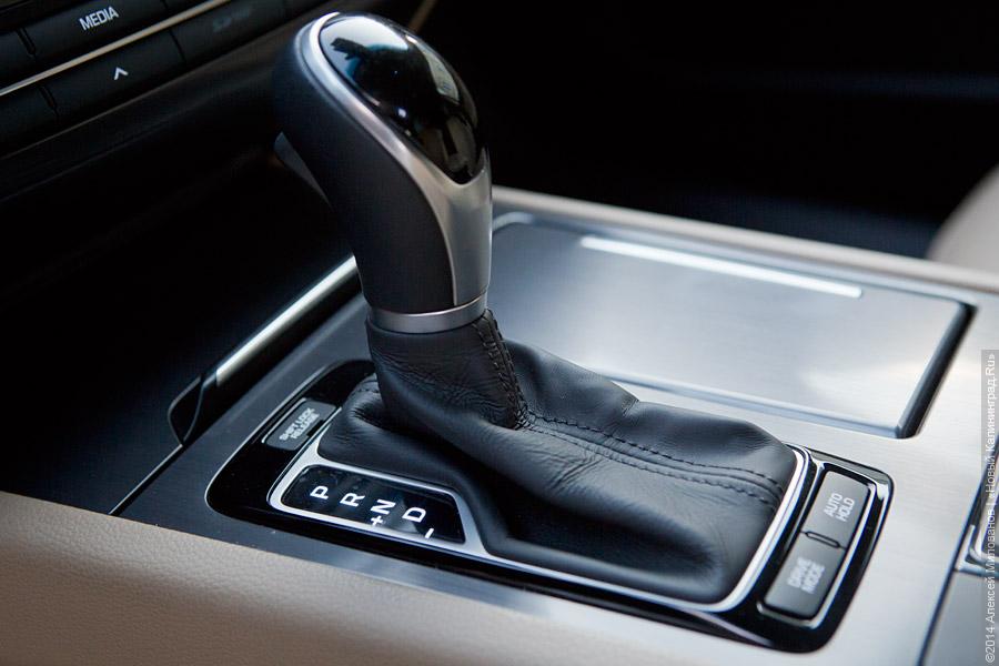 Один другого лучше: двойной тест-драйв Hyundai Genesis нового поколения