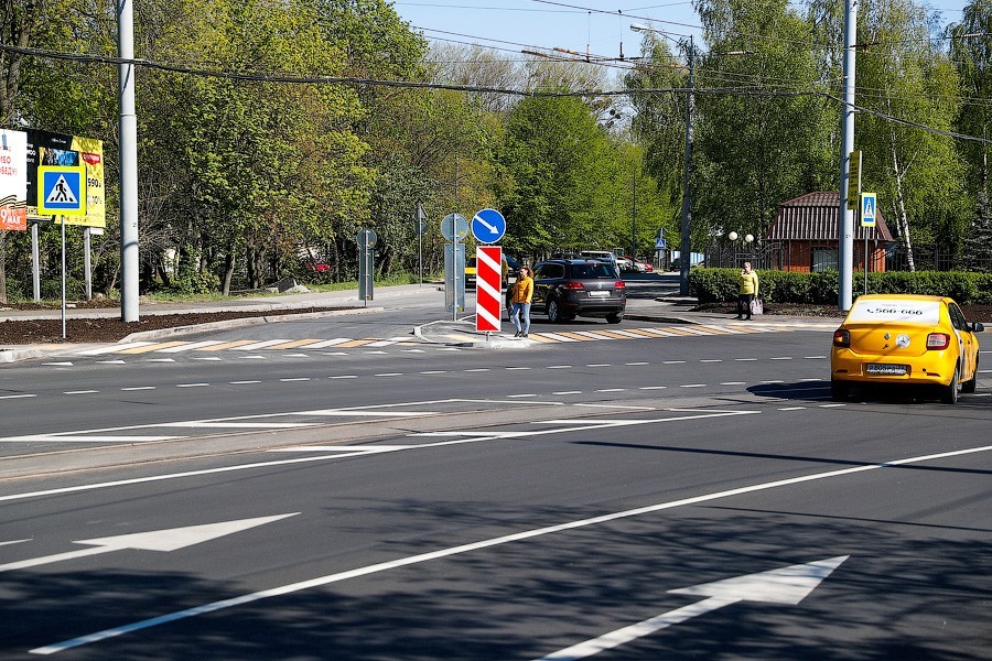 Конец мучений и брусчатки: Киевскую полностью открыли после ремонта (фото)