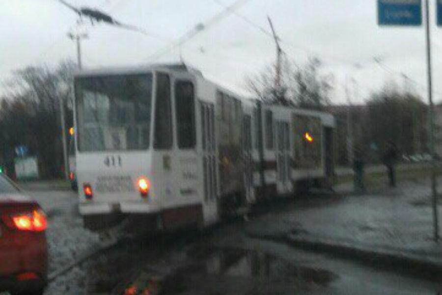 В Калининграде встали трамваи (фото)