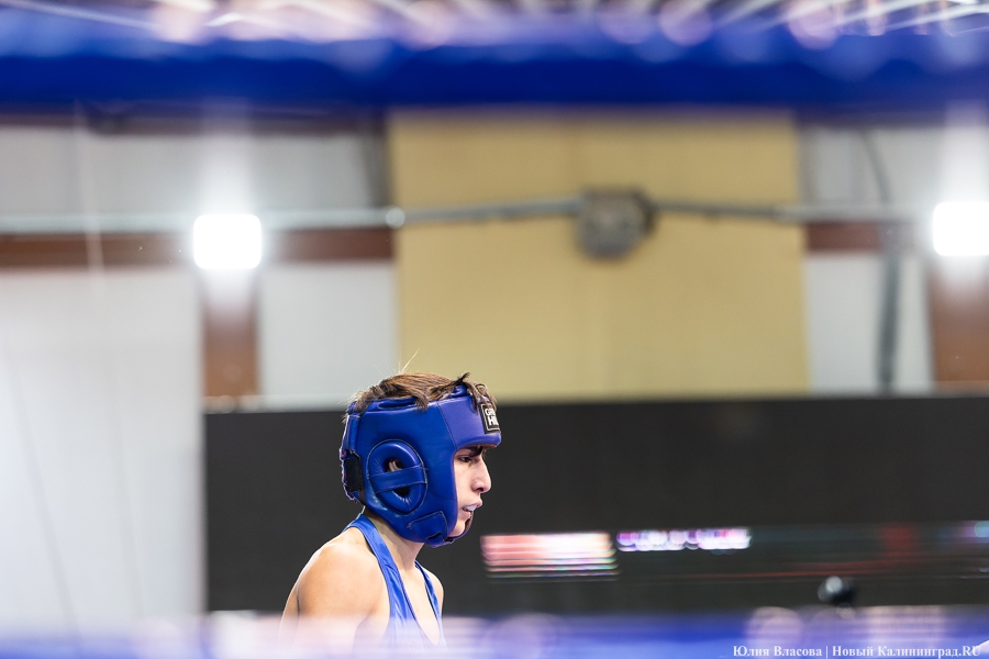 Работа над ошибками: в Калининграде провели международные соревнования по боксу (фото)