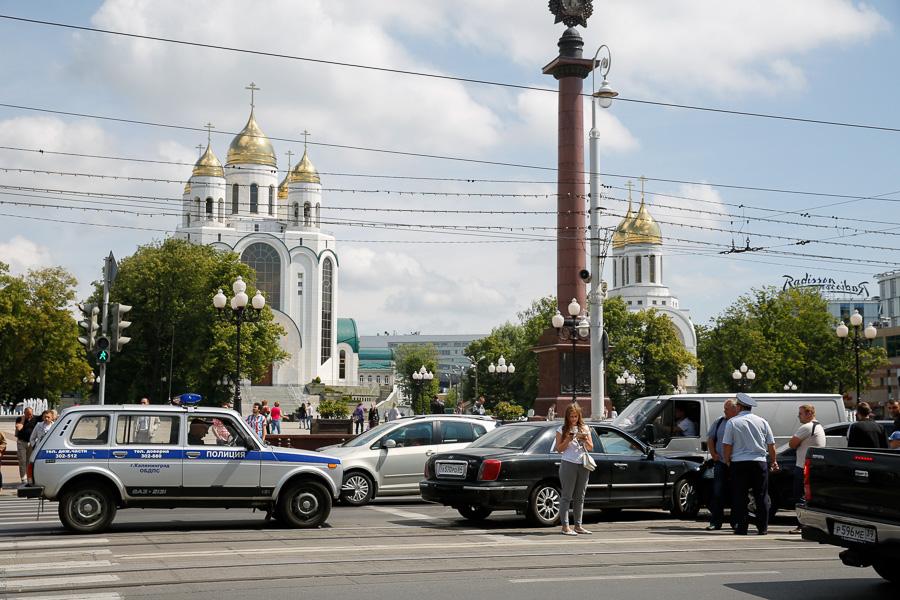 Не разъехались: крупная авария в центре города 