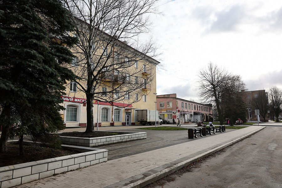 Сложная международная ситуация: как в Калининграде отремонтировали ул. Павлика Морозова (фото)