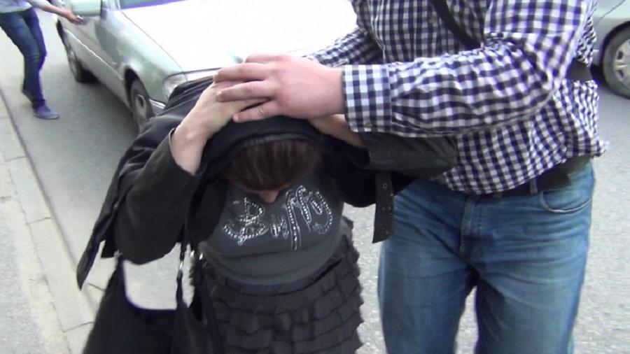 «С дозами в трусах»: под Гурьевском полиция накрыла банду женщин-наркодилеров