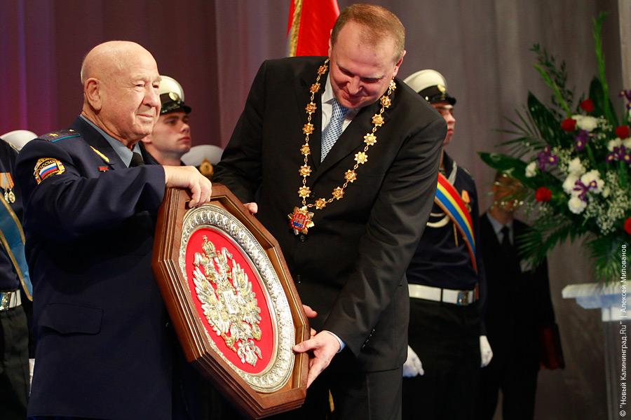 "Смена власти": фоторепортаж "Нового Калининграда.Ru"