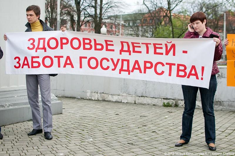 «100 лампадок в память о маленьком Сереже»: фоторепортаж