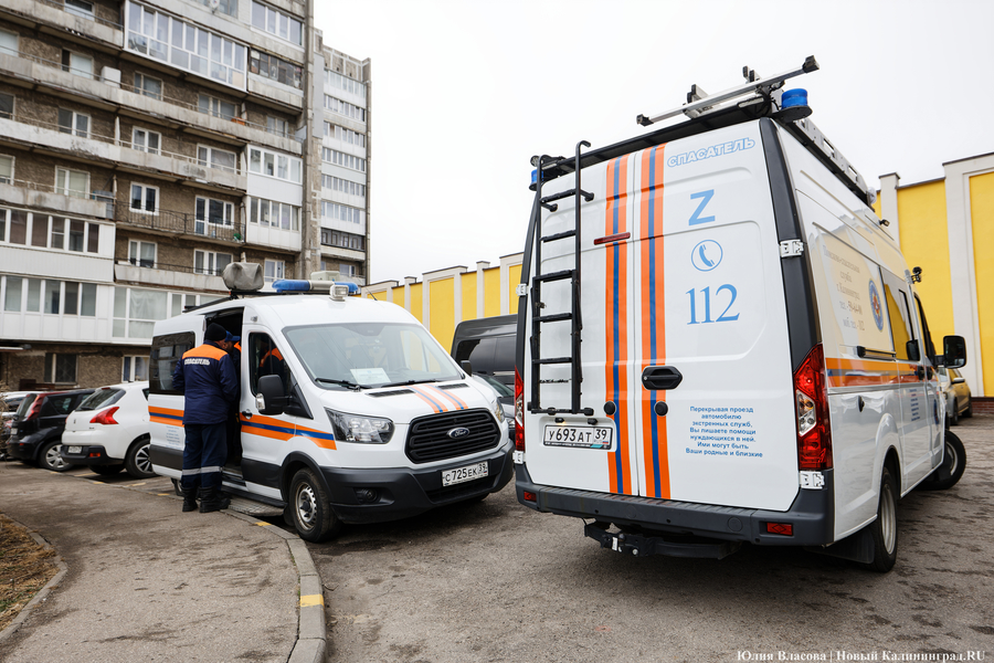 Соседи «падающего» дома на Московском проспекте: «Выезжать не собираемся!»