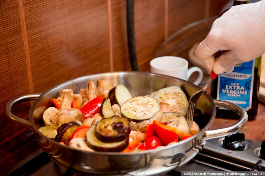 Свиная рулька с удовольствием: повар Евгений Ерошкин на «Открытой кухне» у Олега Скворцова