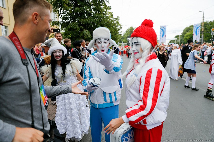 Все при параде: пешеходная зона Калининграда в День города (фото)