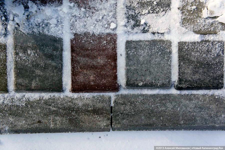 Подрядчик реконструкции сквера за Юношеской о разъехавшейся плитке: «Так вот получилось» (+фото)