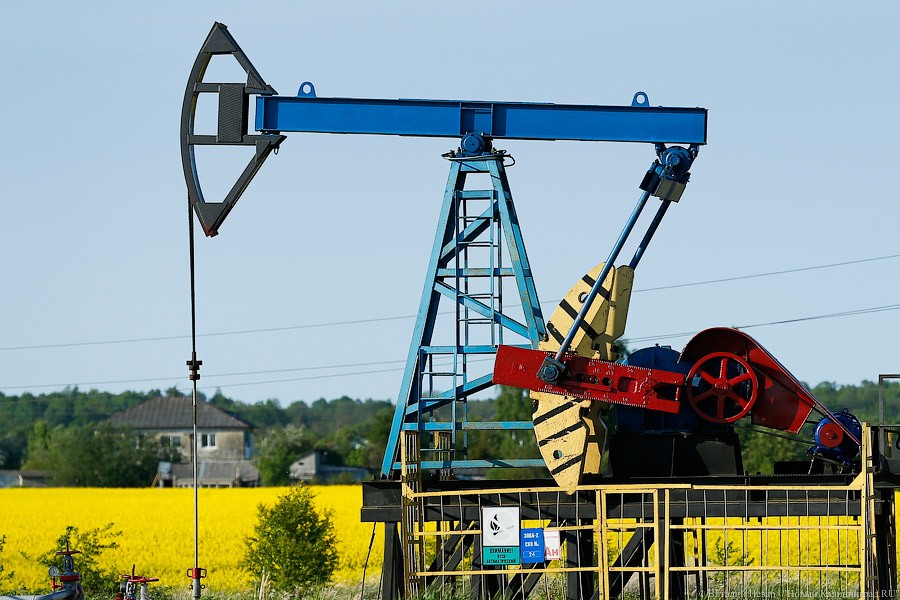 Нефть вновь подешевела