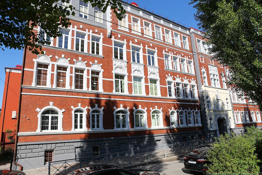 В поддержку обвиняемой по уголовной статье директора музколледжа собирают подписи