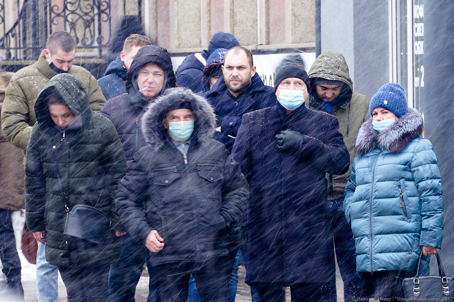 За ночь Калининград замело снегом. Вот как выглядел город утром 13 января (фото)
