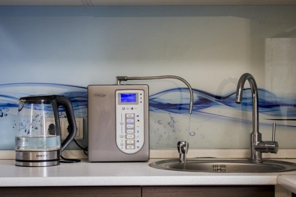 Как улучшить качество потребляемой воды в доме: 5 действенных методов