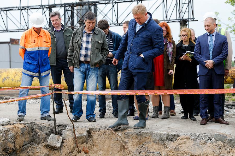 Внезапные коммуникации: как продвигается ремонт моста на Аллее Смелых