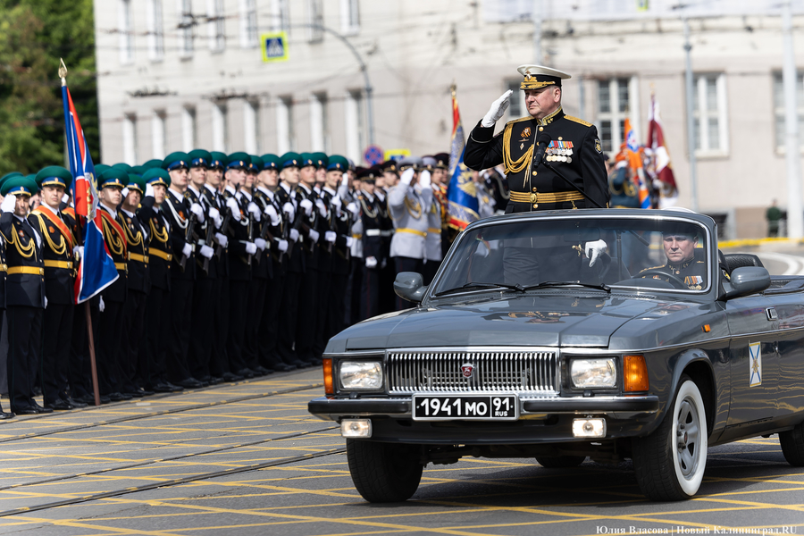 Как проходил Парад Победы в Калининграде (фото)