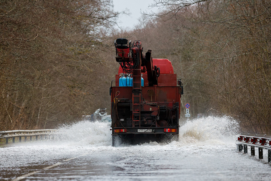 Кто здесь царь: последствия штормов на побережье (фото)