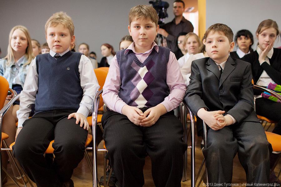 «Книги с картинками»: фоторепортаж из библиотеки им. А. П. Гайдара