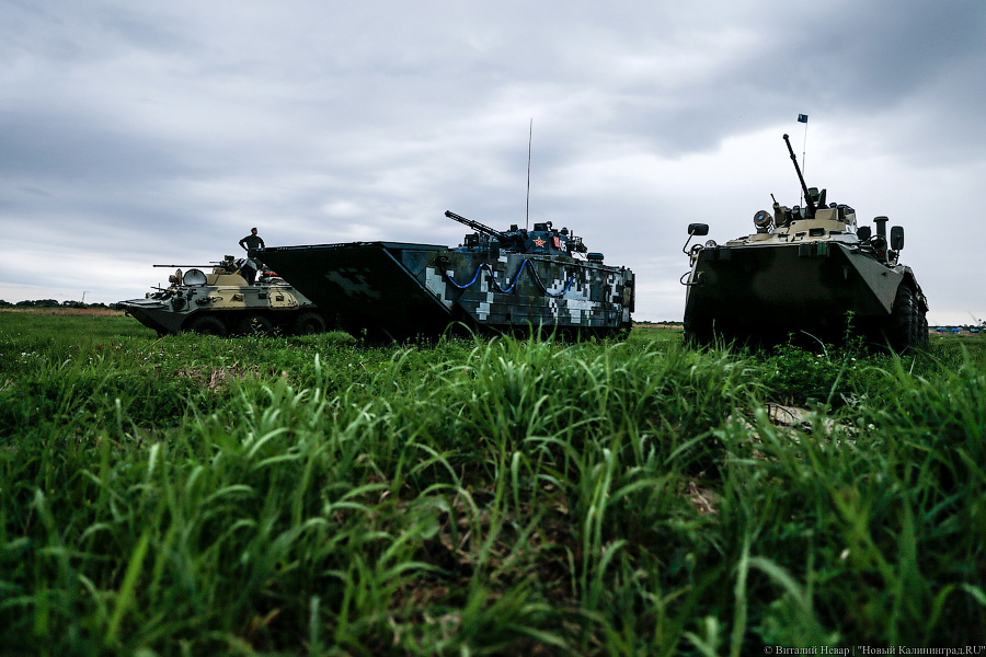 Море стрельб: как команды пяти стран в «Гонке преследования» соревновались