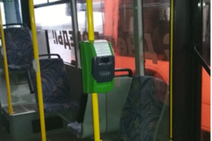В общественном транспорте Калининграда начинают тестировать стационарные терминалы