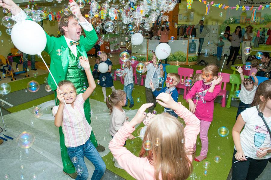 Не пропустите детский мастер-класс «Новогодняя открытка» в «Меге»!