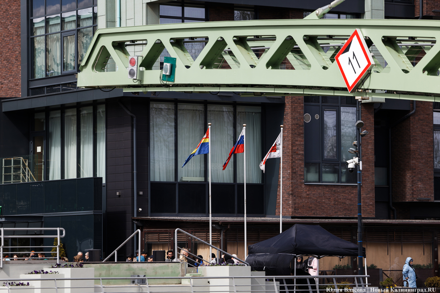 От музея до острова: как в Калининграде открывали Философский мост (фото)