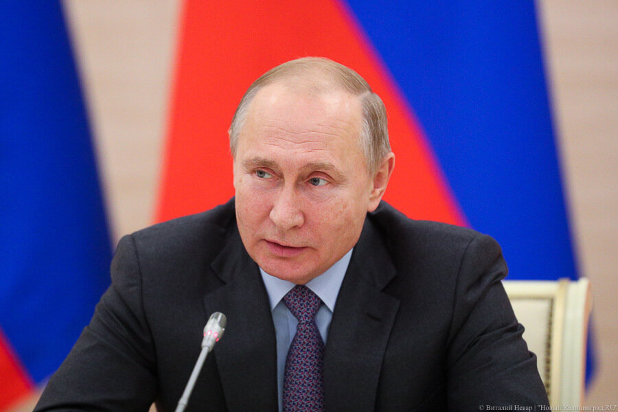 Путин: РФ может сровнять с землей тех, кто попытается уничтожить базы на ее территории