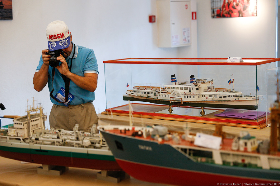 «Колумбик» в бутылке: в Калининград приехали сильнейшие судомоделисты мира