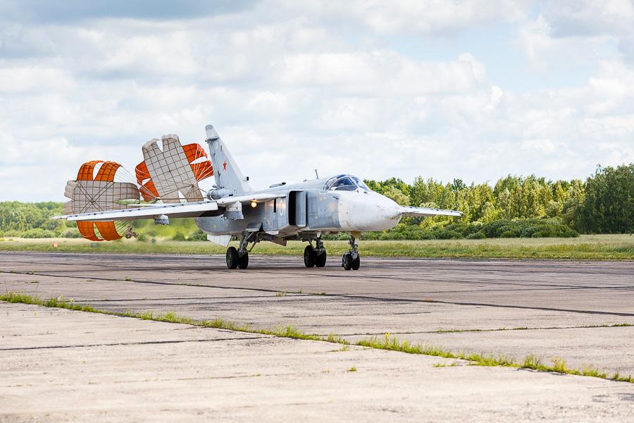 Воздушная тревога: в Калининградской области прошли учения Балтфлота, ВДВ и ВВС РФ