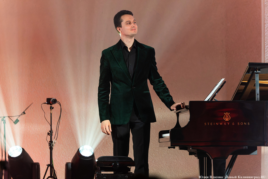 «Кантата» под сводами старинной кирхи: в Нойхаузене сыграли Мусоргского (фото)