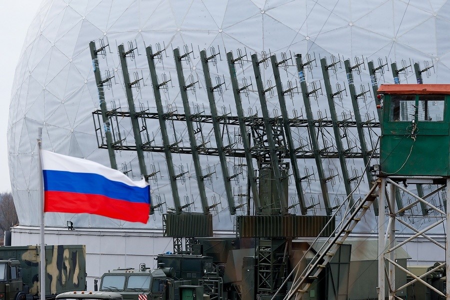 За неделю военные зафиксировали полтора десятка самолетов-разведчиков у границ РФ