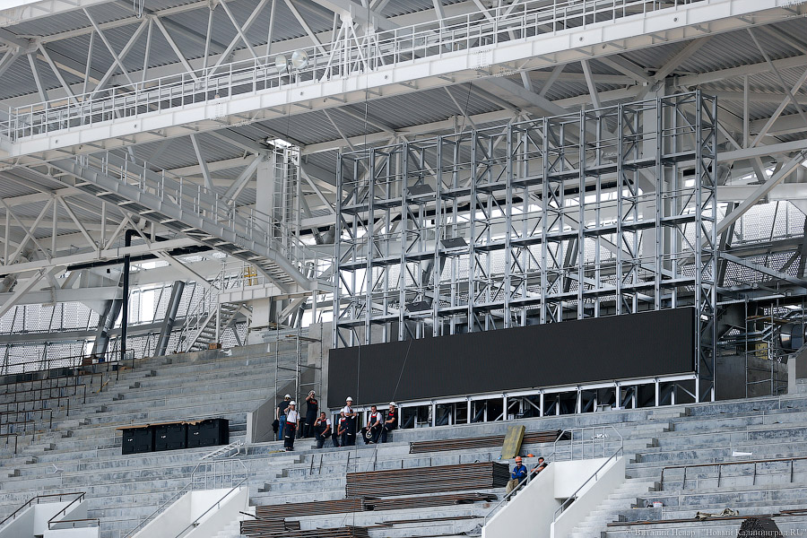 Изгоняющие воду: что увидел вице-премьер Мутко на стадионе к ЧМ-2018