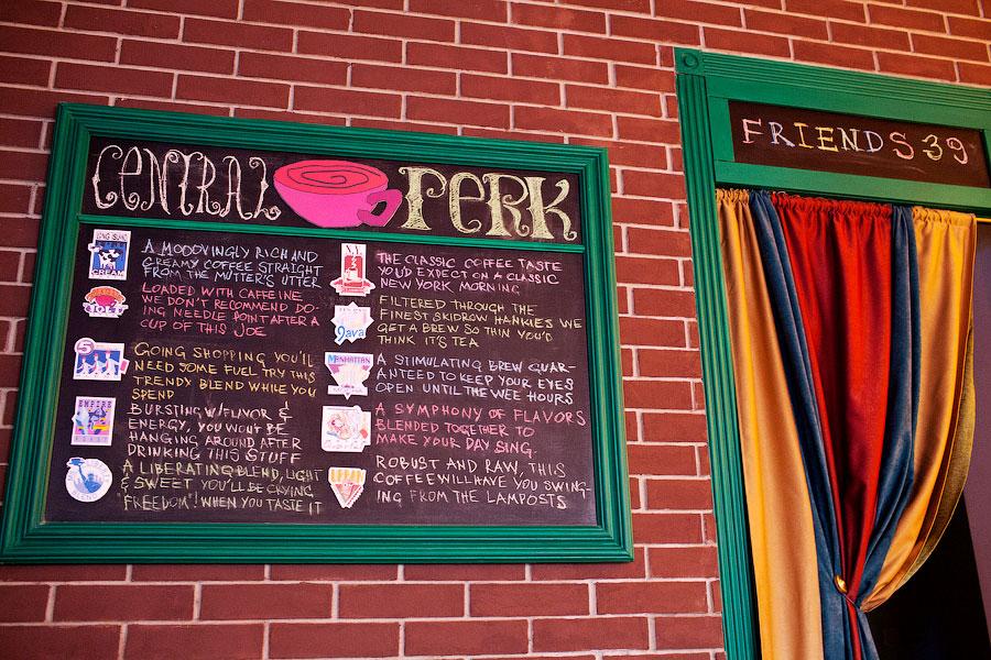 Как у «Друзей»: новая кофейня на улице Коммунистической