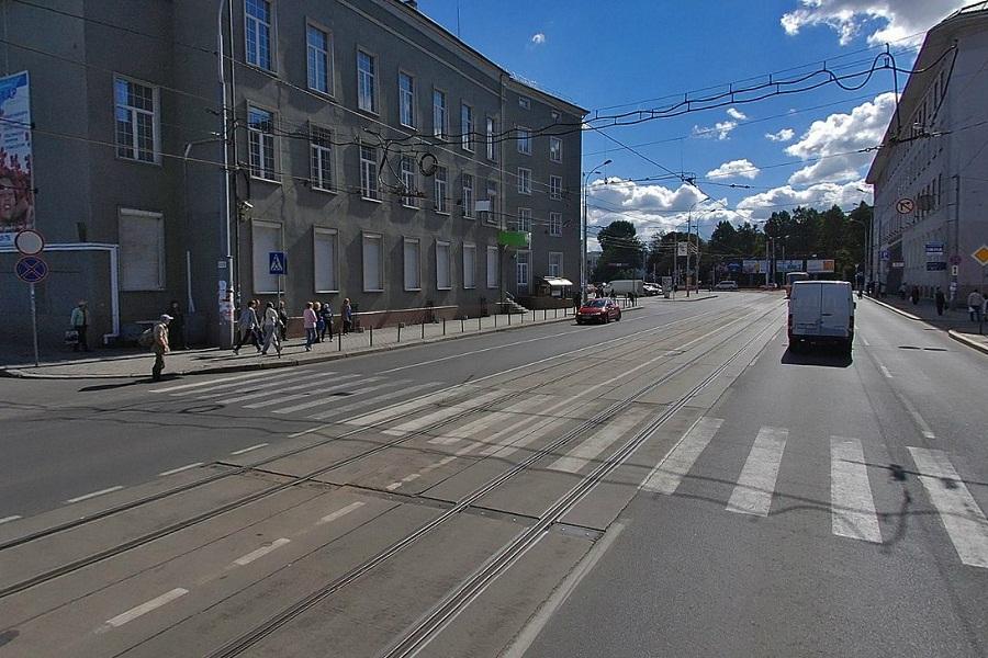ГИБДД: до конца года у Северного вокзала появится пешеходный светофор 